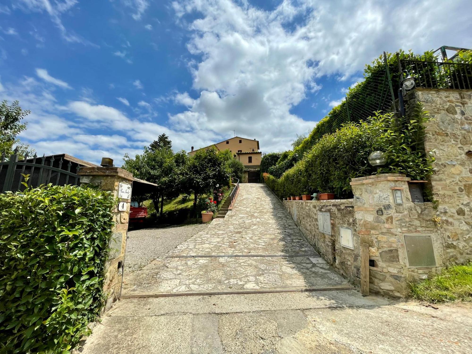 Casa Imola Apartment Poggibonsi Exterior photo