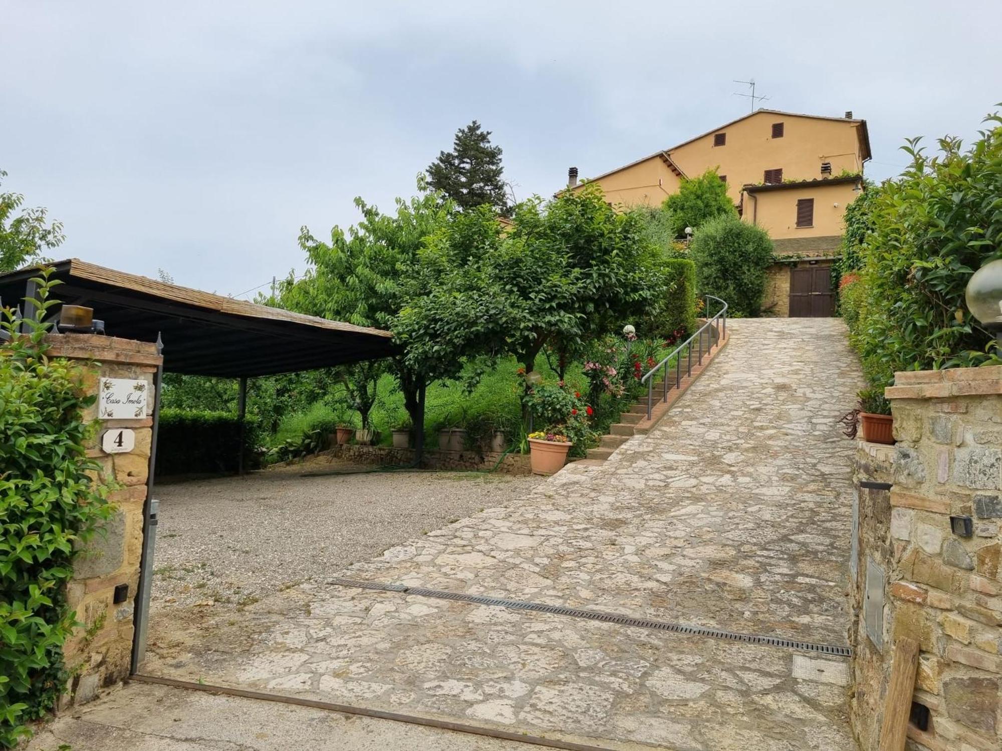 Casa Imola Apartment Poggibonsi Exterior photo